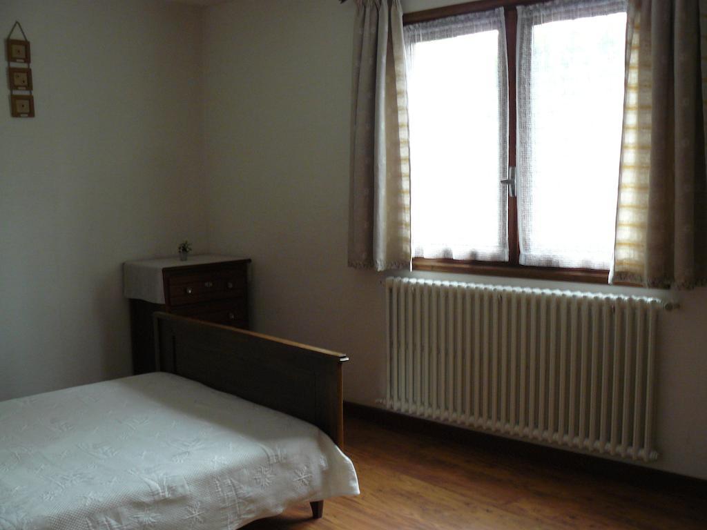 Gite Les Emptes Grand-Aigueblanche Zimmer foto
